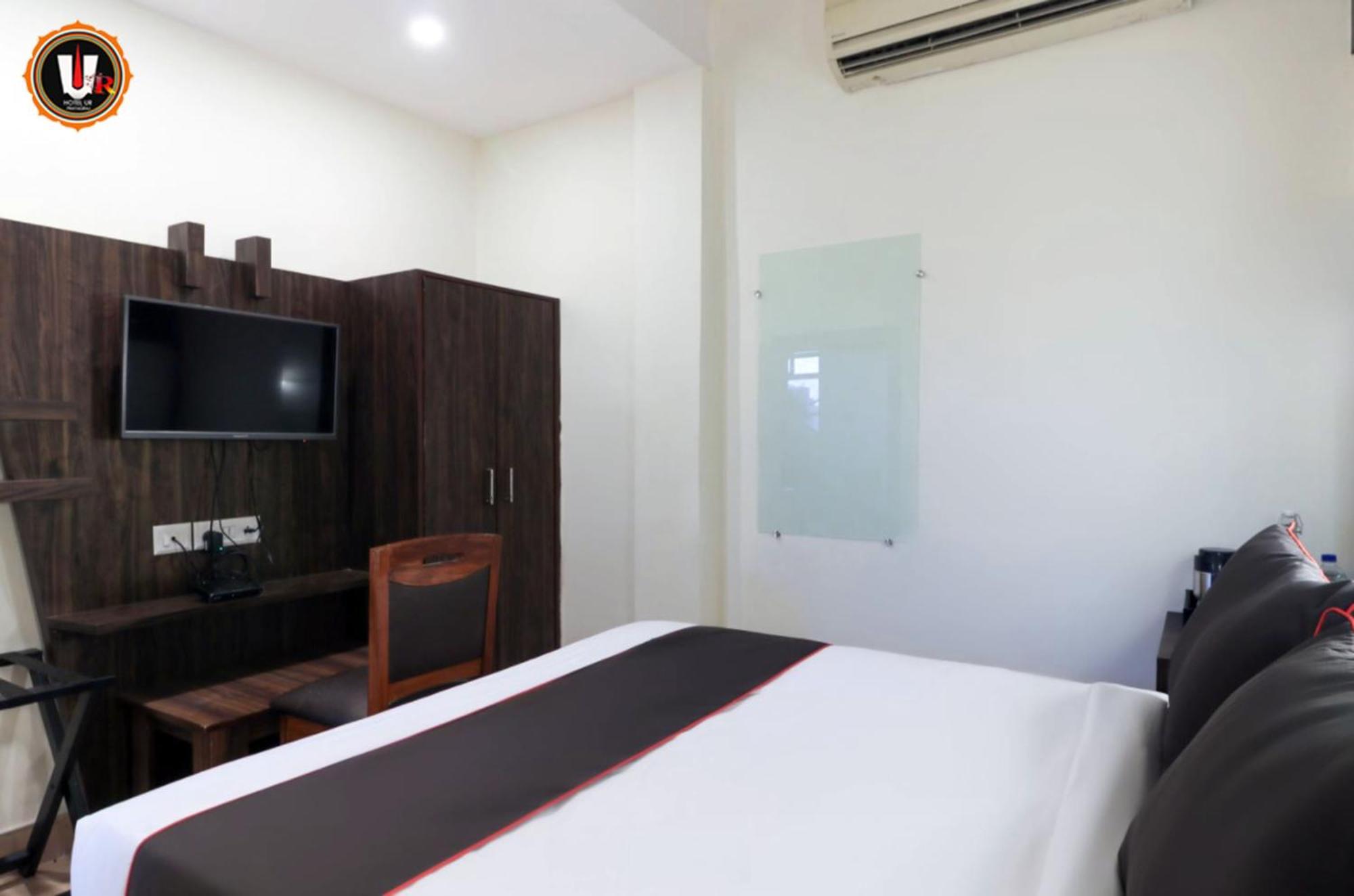 Hotel Ur Prayagraj Exterior foto
