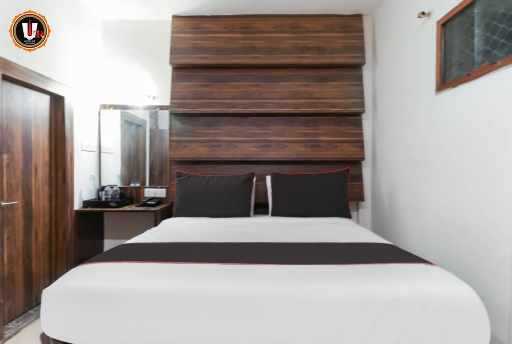 Hotel Ur Prayagraj Exterior foto